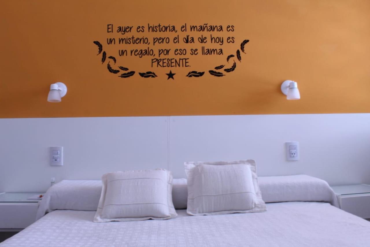 Hotel Ychoalay Caz Reconquista Esterno foto